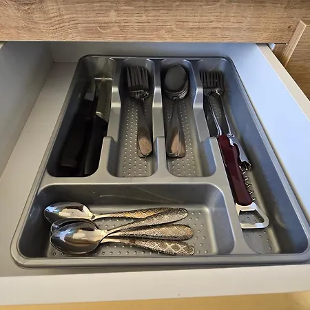 아파트 Bellis Center 2 티라나